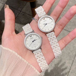 Reloj de Pulsera de Cuarzo para Mujer, Vintage, Blanco, de Cerámica, Minimalista, Ligero, de Lujo, Elegante y Moderno - Product Image 2