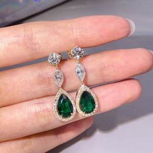 Orecchini Vintage a Goccia, Eleganti Orecchini Lunghi a Goccia Verde, Gioielli Classici da Donna - Product Image 2