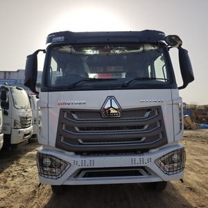 Grúa Montada en Camión HOWO NX H77L Cabina 4x2 Personalizable, Pluma Telescópica de 10 Toneladas para Elevación y Transporte de Equipo Pesado de Larga Distancia - Product Image 3