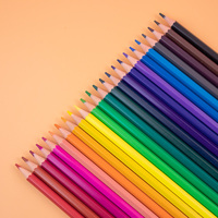 Coffret de crayons de couleur en plastique EN71 de 7 pouces (12/18/24/36/48) avec tube en carton, idéal pour les étudiants, l'école, le bureau, la promotion et la vente en gros