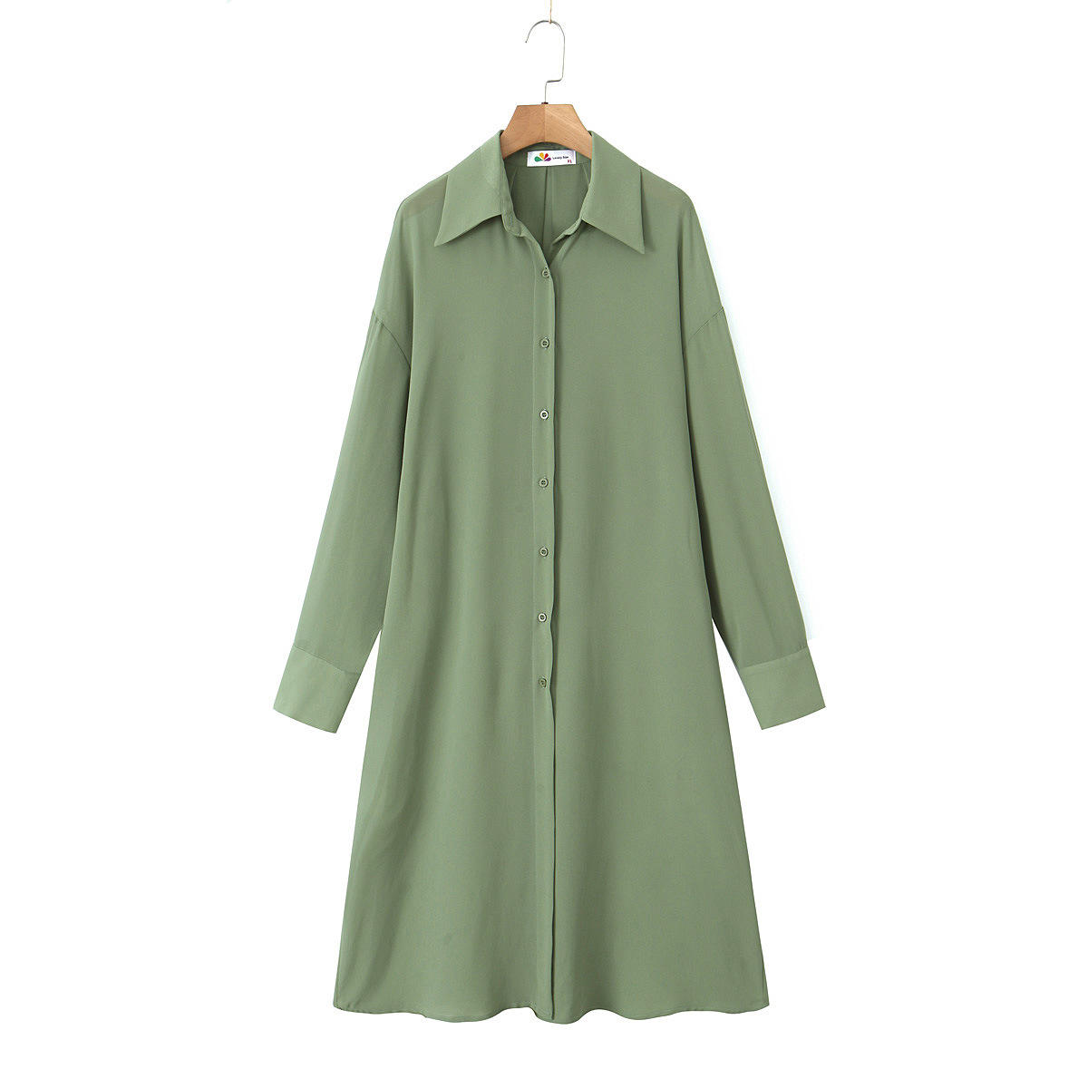 เสื้อเชิ้ตยาวสีเขียว