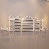 Organisateur mural moderne pour maquillage, étagère de rangement en fer avec finition peinture laquée pour la maison, la salle de bain et le salon