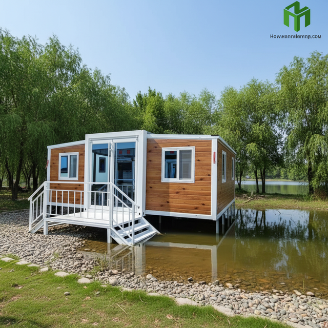 20/40ft Modular Portable Office Shop Restaurant Bar Cafe Hotel Commercial Space Customizable Shipping Container Building