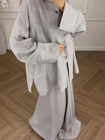 Ensemble Modeste 2 Pièces pour Femme Musulmane : Tunique Col Mandarin à Boutons Grenouille en Viscose et Lin, Style Luxe Discret, avec Jupe Longue