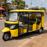 Tricycle à essence robuste pour passagers, 3 roues, avec toit entièrement couvert par une bâche de pluie, porte-bagages et roue de secours, idéal pour la ville