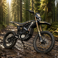 Édition rare Surron Ultra Bee 24,5 kW 74 V 60 Ah. Poids du véhicule (avec batterie incluse) : 89 kg. Vélo électrique.