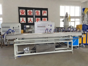 PVC sợi gia cố chống đóng băng vườn Hose dây chuyền sản xuất cho khí hậu lạnh thủy lợi và tuyết tan chảy hệ thống - Product Image 6