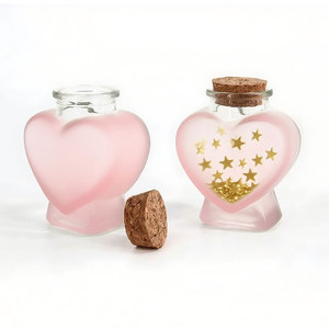 Nouvelle mode bouteille de stockage <span class=keywords><strong>en</strong></span> forme de <span class=keywords><strong>coeur</strong></span> bonbons vide mariage décorer <span class=keywords><strong>verre</strong></span> maison fêtes décorations conteneur avec couvercle <span class=keywords><strong>en</strong></span> liège - Product Image 2