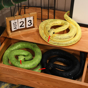 Juguete de Peluche de Serpiente del Zodiaco Unisex, Serpiente Falsa Realista Grande, Súper Suave, de Algodón PP y Poliéster Lavado, Accesorio para Bromas, Alivio del Estrés - Product Image 3