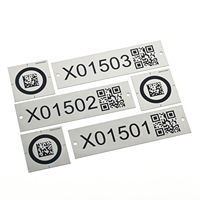 Etiquetas Metálicas Colgantes Personalizadas OEM, Mini, Color Gris Plateado, Grabadas con Láser, de Aluminio, con Códigos QR, Placas de Identificación para Equipos