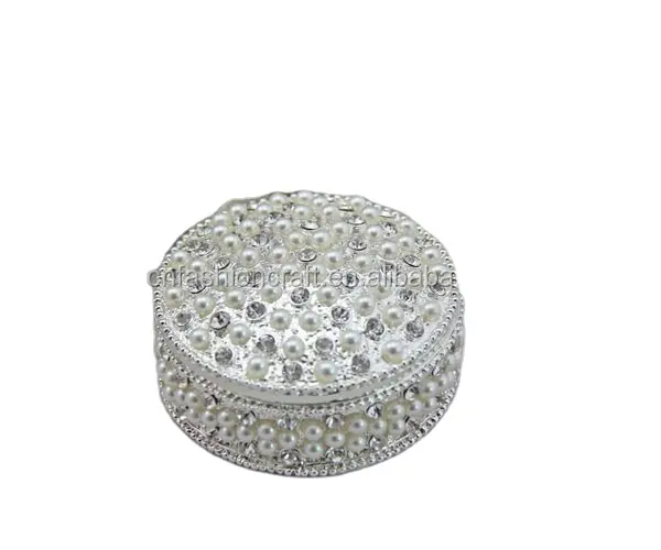 Caja de joyería de perlas de plata de moda al por mayor, caja de joyería de metal de cristal redonda dulce, para regalo de boda de las señoras