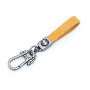 Porte-clés en métal suédé pour voiture, avec logo de véhicule en relief, personnalisable, cadeaux d'affaires, pendentif porte-clés, vente en gros - Product Image 6