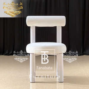 Chaises de restaurant modernes en métal doré <span class=keywords><strong>pour</strong></span> <span class=keywords><strong>événement</strong></span>s extérieurs, salons et usage commercial (location) - Product Image 1