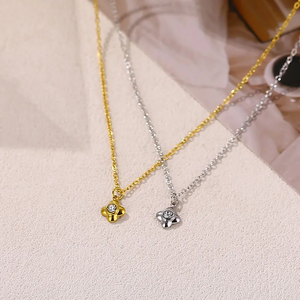 Elegante Collar con Colgante de Flor 3D con Circonitas, Chapado en Oro de 18K para Mujer, Hecho con Acero Inoxidable 304 y Acabado con Electroplacado al Vacío - Product Image 6