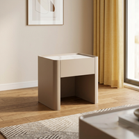 Table de chevet minimaliste beige de conception italienne, en MDF de qualité E0, avec plateau en bois, armoire de chambre à coucher de luxe pour la maison et la villa