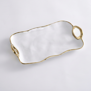 Plato de Servir de Metal de Forma Irregular con Borde Dorado, Diseño Minimalista, Hecho a Mano para Fiestas, Café, Té, Desayuno, Bocadillos y Hogar - Product Image 1