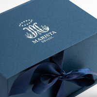 Boîte cadeau en papier cosmétique pliable de luxe avec logo personnalisé, vente en gros, avec ruban, boîte cadeau magnétique de qualité supérieure