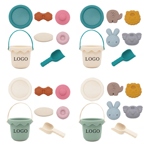 Ensemble de jouets de plage en <span class=keywords><strong>silicone</strong></span> pour enfants, personnalisable, portable, pour l'été, en plein air, seau à <span class=keywords><strong>sable</strong></span> - Product Image 1
