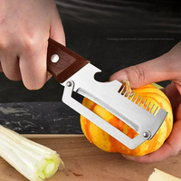 Houten handvat multifunctionele julienne-schiller flesopener 3-in-1 roestvrijstalen schilmes voor fruit en groenten