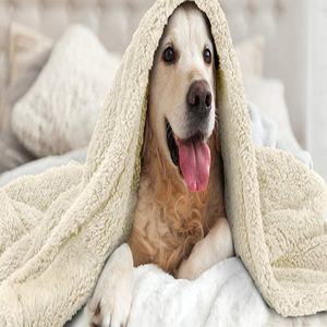 Super suave y esponjoso perro mascota Sherpa mantas al por mayor - Product Image 4