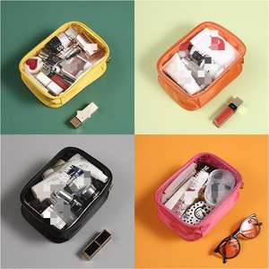 Bolsas de viaje Qetesh, Bolsa Zuca para mujer, Mini bolsa de cosméticos a granel de belleza profesional pequeña de gran capacidad impresa - Product Image 3