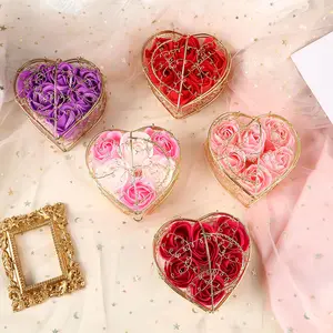 Commercio all'ingrosso di alta qualità conservato esclusivo Eternal Real Happy Rose Heart Metal Cage regalo di san valentino scatole di sapone per fiori