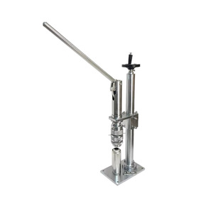 Machine manuelle de scellage et de capsulage de bouteilles aérosols en aluminium pour application chimique, scellage de précision portable - Product Image 1