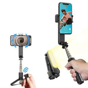 Cardán giratorio de mano <span class=keywords><strong>L09</strong></span>, <span class=keywords><strong>estabilizador</strong></span> de vídeo para teléfono con luz Led, palo de Selfie inalámbrico, trípode, novedad de 2022 - Product Image 1