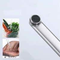 Robinet de cuisine commercial à long bec rotatif en acier inoxydable brossé de qualité supérieure raffiné à 360 °