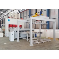 Machine de fabrication de panneaux de particules en MDF/HDF avec pressage à chaud de papier décoratif en mélamine, prête à être livrée et fournie directement par l'usine.