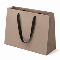 Solution d'emballage personnalisée en carton blanc pour les marques de mode, de beauté et de cadeaux, avec service d'impression haut de gamme