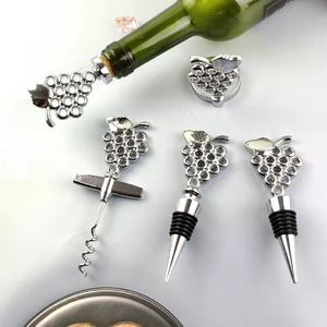 Grape Shape Zinc Alloy Wine Bottle Stopper With Rubber Seal For Red Wine Bottles - Product Image 3