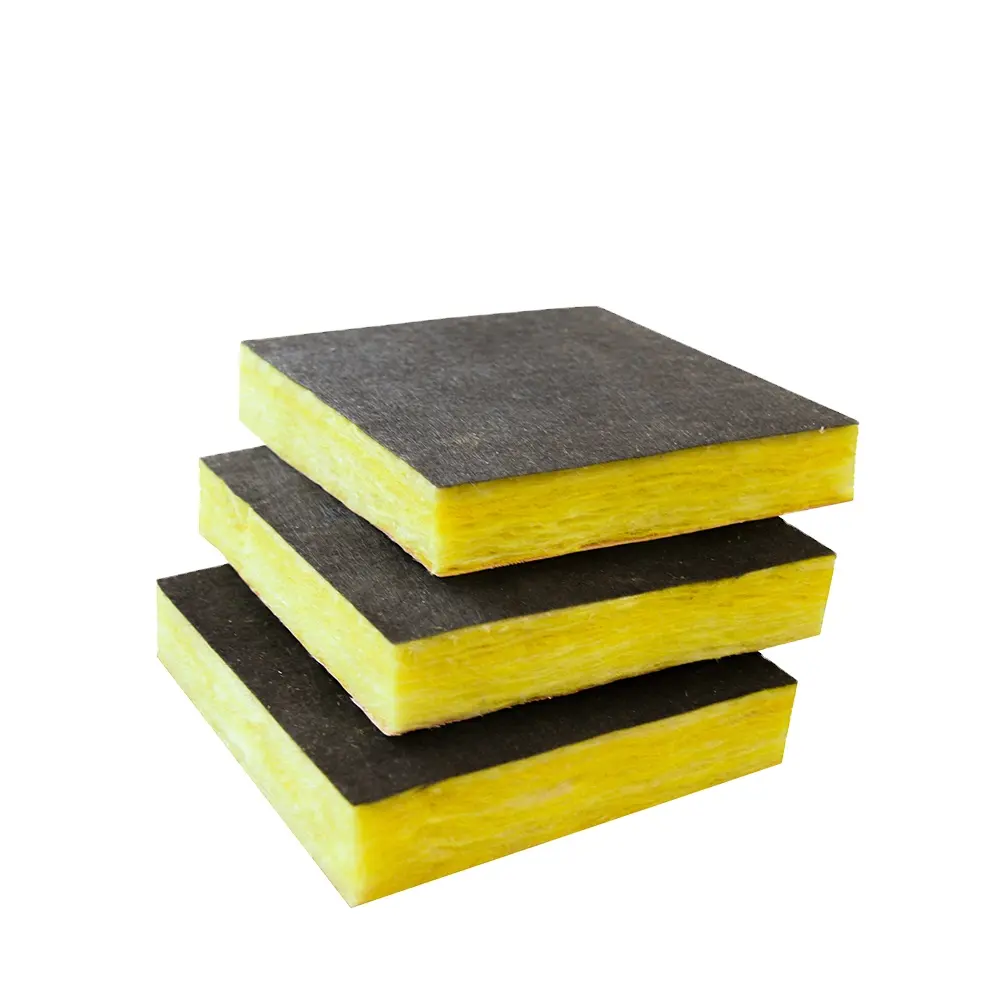 32kg/m3 serat kaca wol isolasi termal 100% glasswool 100mm gulungan selimut untuk dijual lapisan tisu hitam