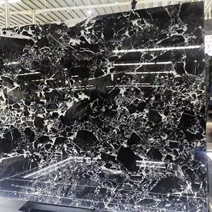 Plans de travail de cuisine en marbre naturel Calacatta personnalisables et économiques avec mobilier - Product Image 4