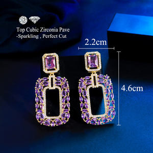 أقراط متدلية مربعة عصرية من الزركونيا المكعبة الأرجواني مطلية بالذهب عيار 18 قيراط للنساء مجوهرات مسابقات الجمال لحفلات الزفاف - Product Image 4