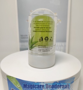 Magicare 60G ISOOQI Stick <span class=keywords><strong>d</strong></span>'<span class=keywords><strong>Alun</strong></span> à l'Aloe Vera, Bloc <span class=keywords><strong>d</strong></span>'<span class=keywords><strong>Alun</strong></span> de Potassium, <span class=keywords><strong>Pierre</strong></span> Anti-Transpirante, <span class=keywords><strong>D</strong></span>éodorant Cristal pour Aisselles - Product Image 3
