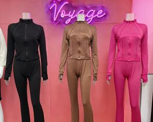 Nouvel ensemble deux pièces sexy et décontracté pour femme, coupe skinny, manches longues, évasé, collection Printemps/Été 2025, style sport transfrontalier, pour le marché européen et américain. - Product Image 1
