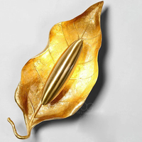 Applique murale en laiton motif feuille, dorée de luxe, design postmoderne, pour villa, chambre et mur d'accentuation
