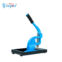 Machine à œillets manuelle Yinghe avec poinçonnage intégré et moules interchangeables de 10 mm et 12 mm pour bannières, toiles et cuir