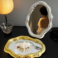 Espejo Redondo Pequeño De Lujo Ligero De Alta Gama Y Moderno Para Tocador De Maquillaje De Escritorio Para Estudiantes, Diseño De Alto Valor Estilo Celebridad De Internet