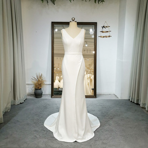 Élégant col <span class=keywords><strong>en</strong></span> V sans manches dos nu sirène avec ceinture balayage train robes de mariée simples pour la mariée RL057 - Product Image 1