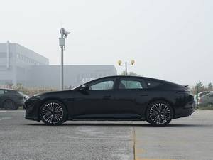 Avatr <span class=keywords><strong>12</strong></span>, Sedán Eléctrico de Lujo, Vehículo Eléctrico Premium, Fastback, Marca China, Tecnología de Vanguardia, Gran Autonomía - Product Image 4