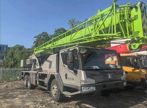 ZTC250A562-3 25-Tonnen-LKW-Kran-Zuverlässiger Partner für schweres Heben - Product Image 4