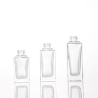 Flacons de lotion carrés en verre transparent de qualité supérieure avec pompes en plastique noir |   Contenants cosmétiques élégants pour sérums et huiles