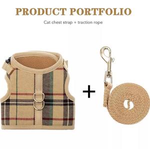 Venta directa de fábrica Suministros para mascotas Arnés y correa para gatos de entrenamiento al aire libre a cuadros suaves y transpirables - Product Image 3