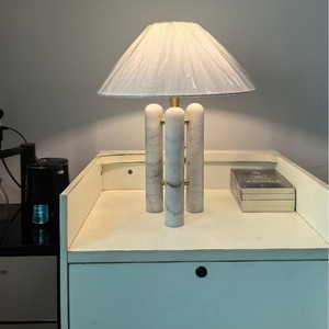 Lámpara de Mesa de Mármol D45 H53CM E27 LED Luz Cálida con Interruptor de Control para Cuidado de la Vista, Decoración para Sala de Estar, Dormitorio y Mesita de Noche - Product Image 1