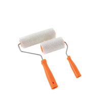 Rouleau à picots en plastique de 9 pouces pour sols en époxy, pour l'élimination des bulles et une finition professionnelle sans bulles
