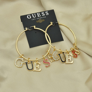 Pendientes Largos de Diseño de Marca de Moda con Perla y Logotipo <span class=keywords><strong>GUESS</strong></span> Calado, Pendientes Colgantes de Diseño para Mujer - Product Image 1