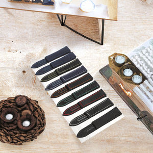 Bracelet de montre sport de luxe en tissu toile respirant et imperméable, hybride acier inoxydable, à dégagement rapide, 20 mm - Product Image 3