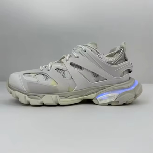 Chaussures de course de haute qualité pour hommes et femmes, chaussures de sport personnalisées, chaussures de basket-ball, chaussures décontractées - Product Image 1